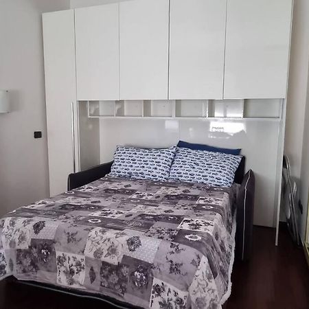 Monolocale Metro M3 Affori Lägenhet Milano Exteriör bild